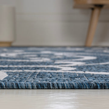 Maribel Traditional Classic All-Over Scroll Area Rug